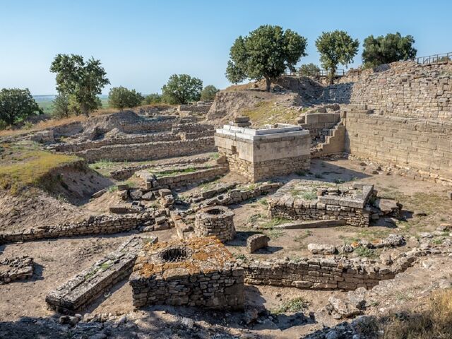 Assos Bozcaada Gökçeada Turu / 2 Gece Otel Konaklaması
